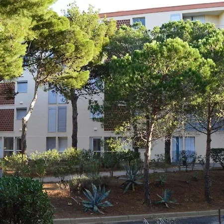 T2 Calme Avec Parking, A 500m Du Port - - Fr-1-225c-320 Apartment